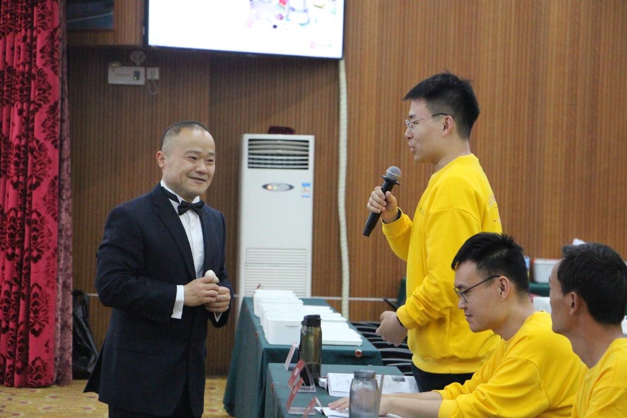 河南省分行2023年校招新员工《银行员工职业操守与行为规范》培训